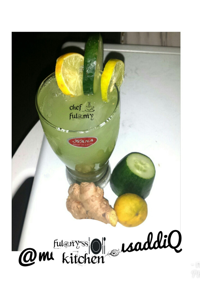 A picture of Ginger,cucumber and lemon juice.