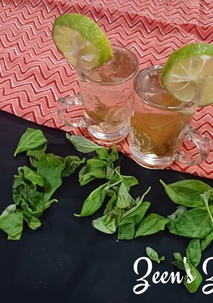 A picture of Basil Lemon Tea.