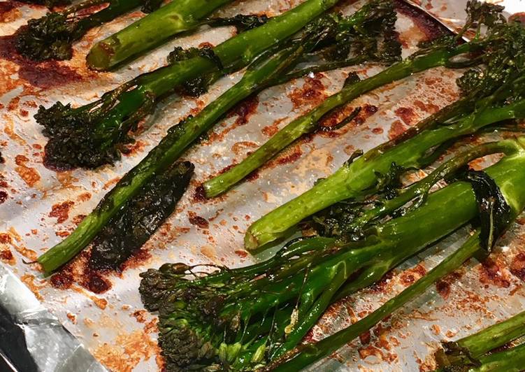 Steps to Prepare Homemade Crispy Roasted Broccolini