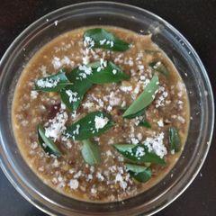 A picture of Kerala style whole green gram curry.