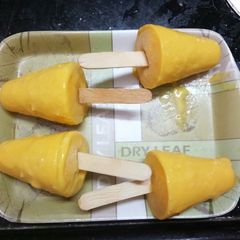 A picture of Mango Malai Kulfi.