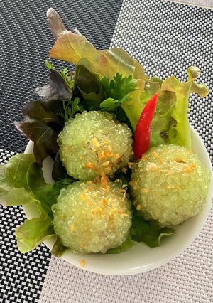 A picture of Steamed Sago Ball With chicken filling.