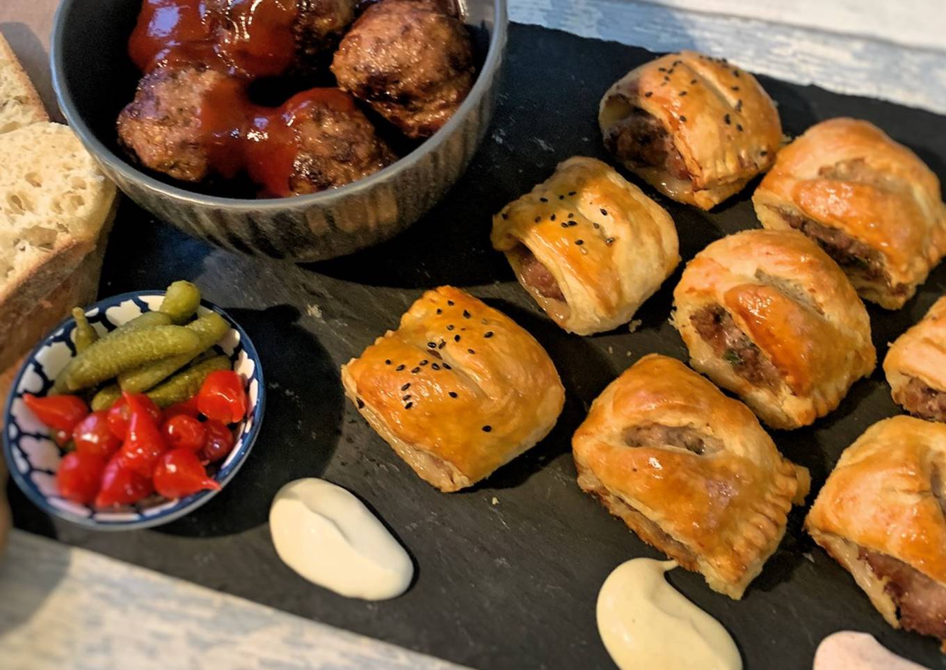 Alternative Father’s Day Feast with Burgers and Sausage Bought for the BBQ !