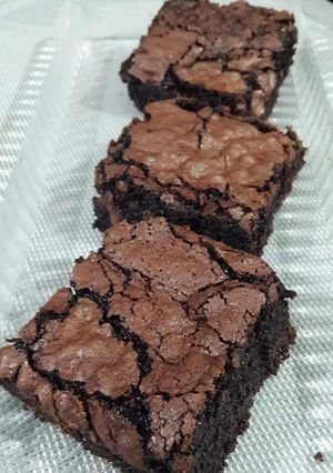 A picture of Ultimate fudge brownie.