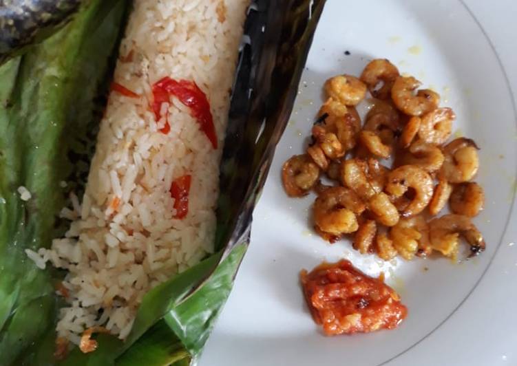 Cara Gampang Menyiapkan Nasi Liwet Rice Cooker Anti Gagal