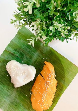 Hình của món Xôi xoài 🥭.