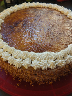 Una foto de Tarta de yema tostada (o tarta de San Marcos)