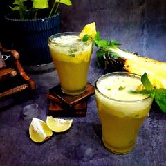 Pineapple mojito A picture of Pineapple mojito.