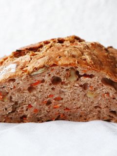 Karotten-Walnussbrot 🥕 Rezepthauptbild
