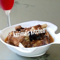 A picture of Goat head pepper soup.