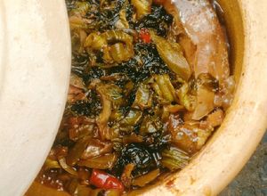 Hình của món Cá Hú Kho Dưa Cải Chua.