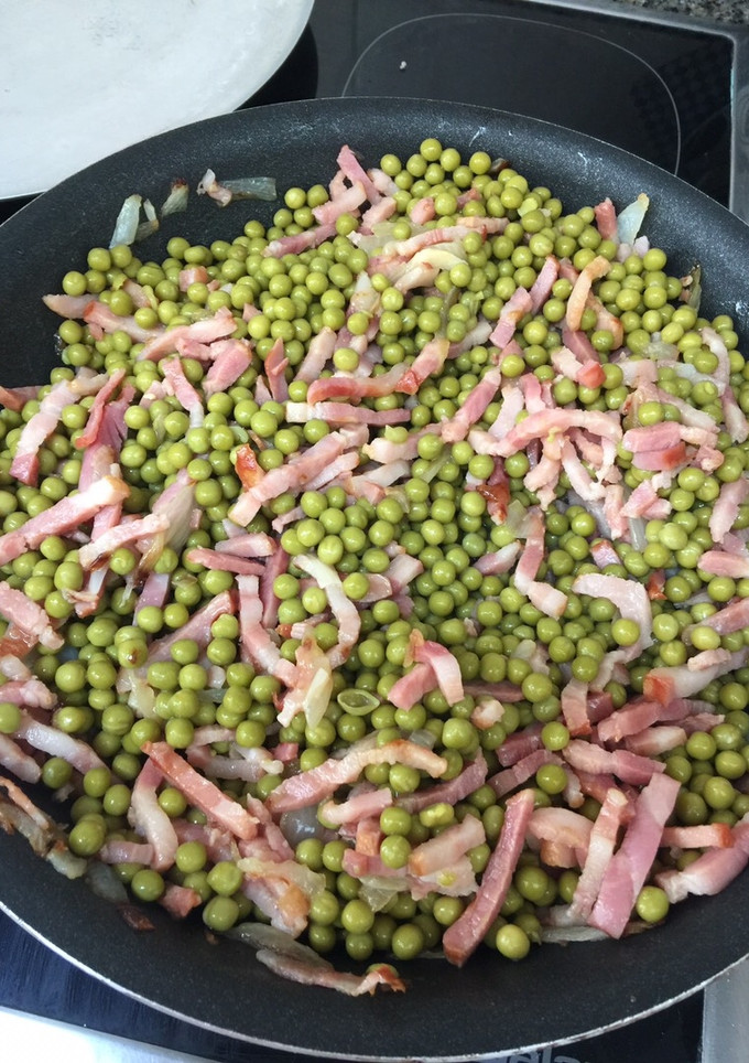 Una foto de Guisantes con bacon