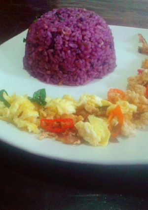 Foto resep Nasi goreng ungu