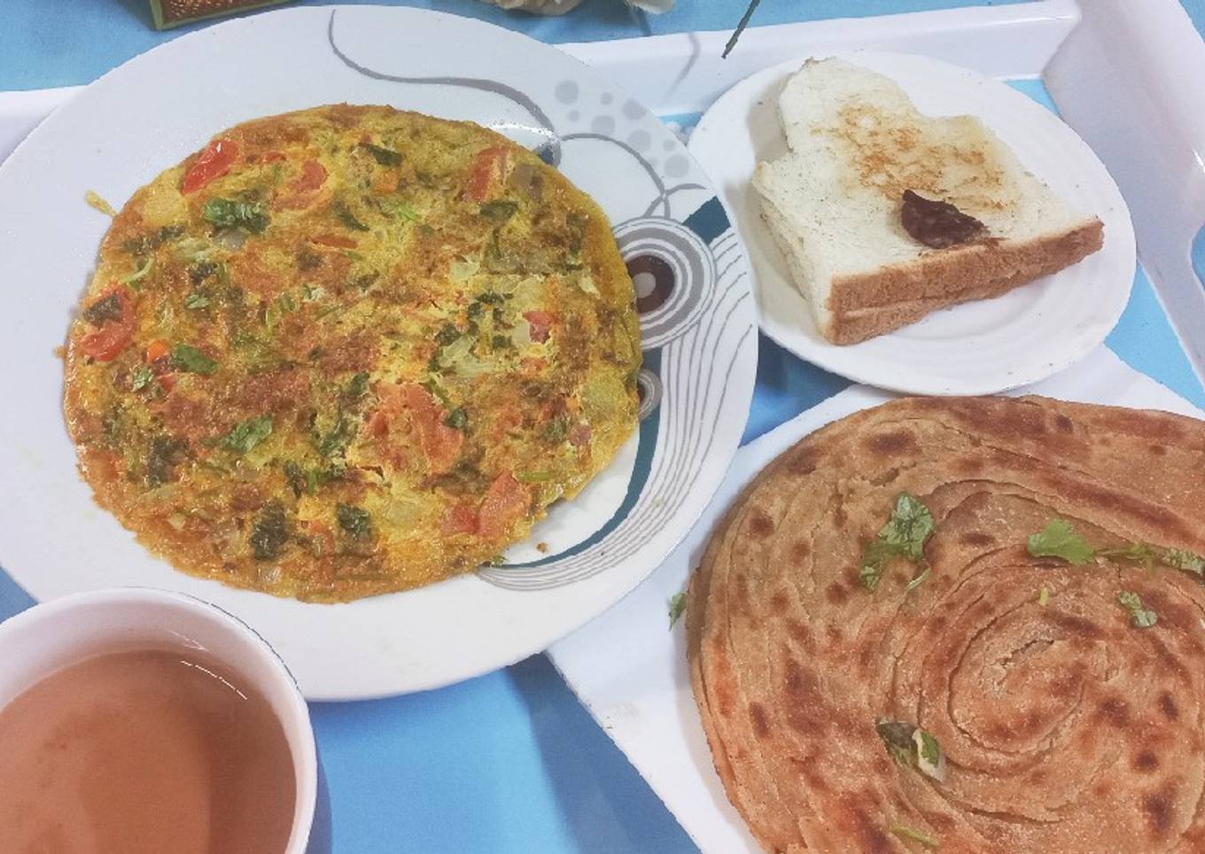 Simple Omelet with Lacha Paratha n Tea