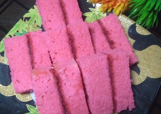 Bolu kukus strawberry