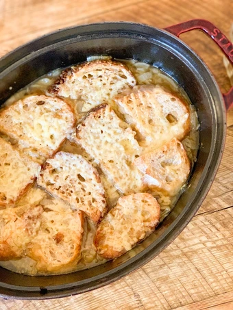 Easy Ways Prepare|Recipe} French Onion Gratin Soup - using a cocotte Anti-Fail