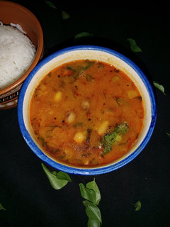 ગુજરાતી વરા ની દાળ (Gujarati Vara Dal Recipe In Gujarati) રેસીપી મુખ્ય ફોટો