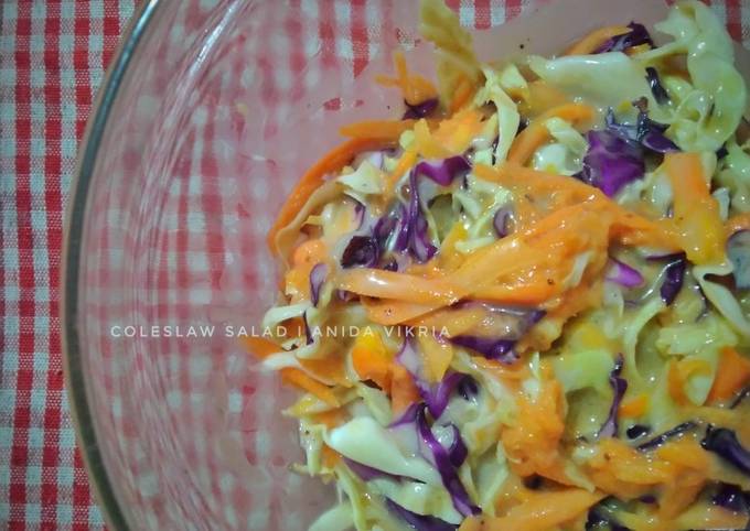 Coleslaw salad