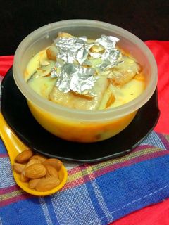 कस्टर्ड ब्रेड पुडिंग (Custard bread pudding recipe in Hindi) रेसिपी मुख्य फोटो