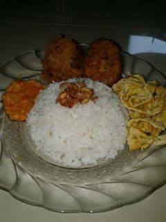 Foto resep Nasi Uduk Magicom