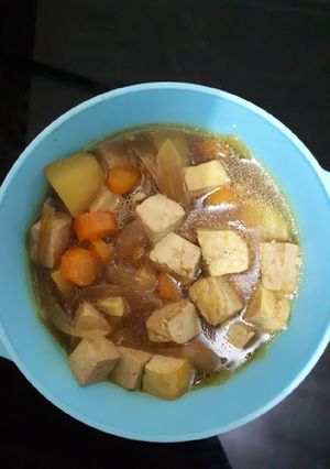 Foto resep Mpasi 1th TKW (telur kentang wortel) kuah kecap