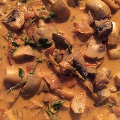 A picture of Mushroom Curry.