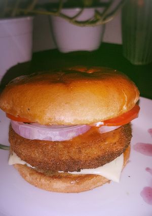 A picture of Aloo tikki burger.