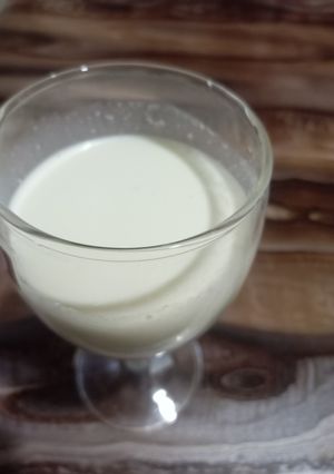A picture of Creamy coconut drink.