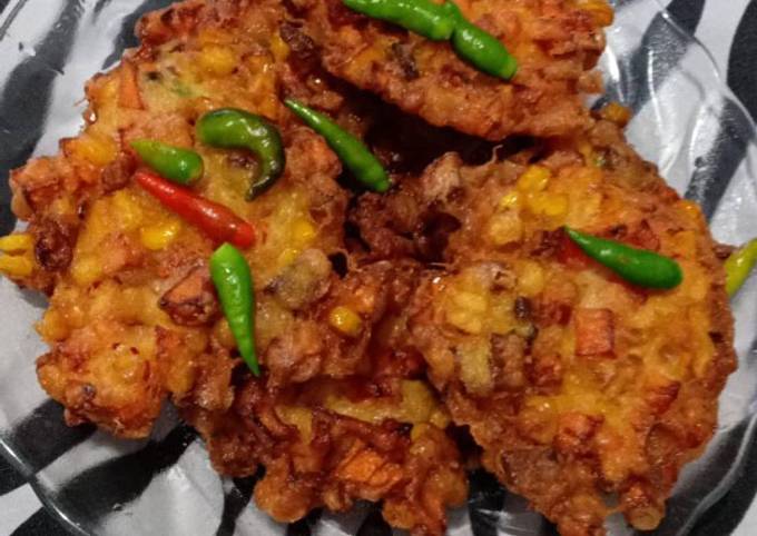 Standar Resep  memasak Bakwan jagung + wortel sederhana dan praktis dijamin nagih banget