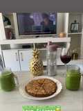 Desayuno completo:Jugó verde y pankake de avena y cacao