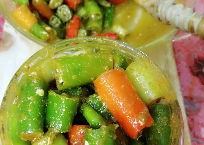 Instant green chilli pickle