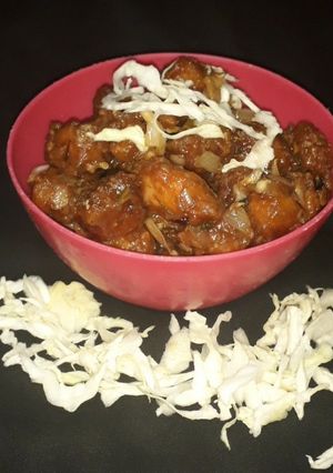 चिकन चिली (chicken chilli recipe in marathi) रेसिपी चे मुख्य फोटो 