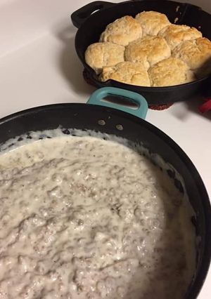 A picture of Biscuits N Gravy.