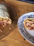 Italian flatbread farci en roulé au veau oignons caramélisés champignons fromage et épices