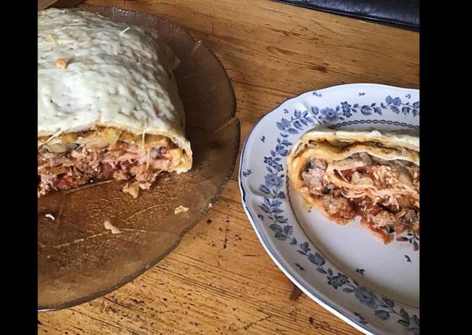 Comment faire Cuire Délicieux Italian flatbread farci en roulé au veau
oignons caramélisés champignons fromage et épices