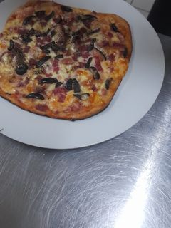 Una foto de Pizza