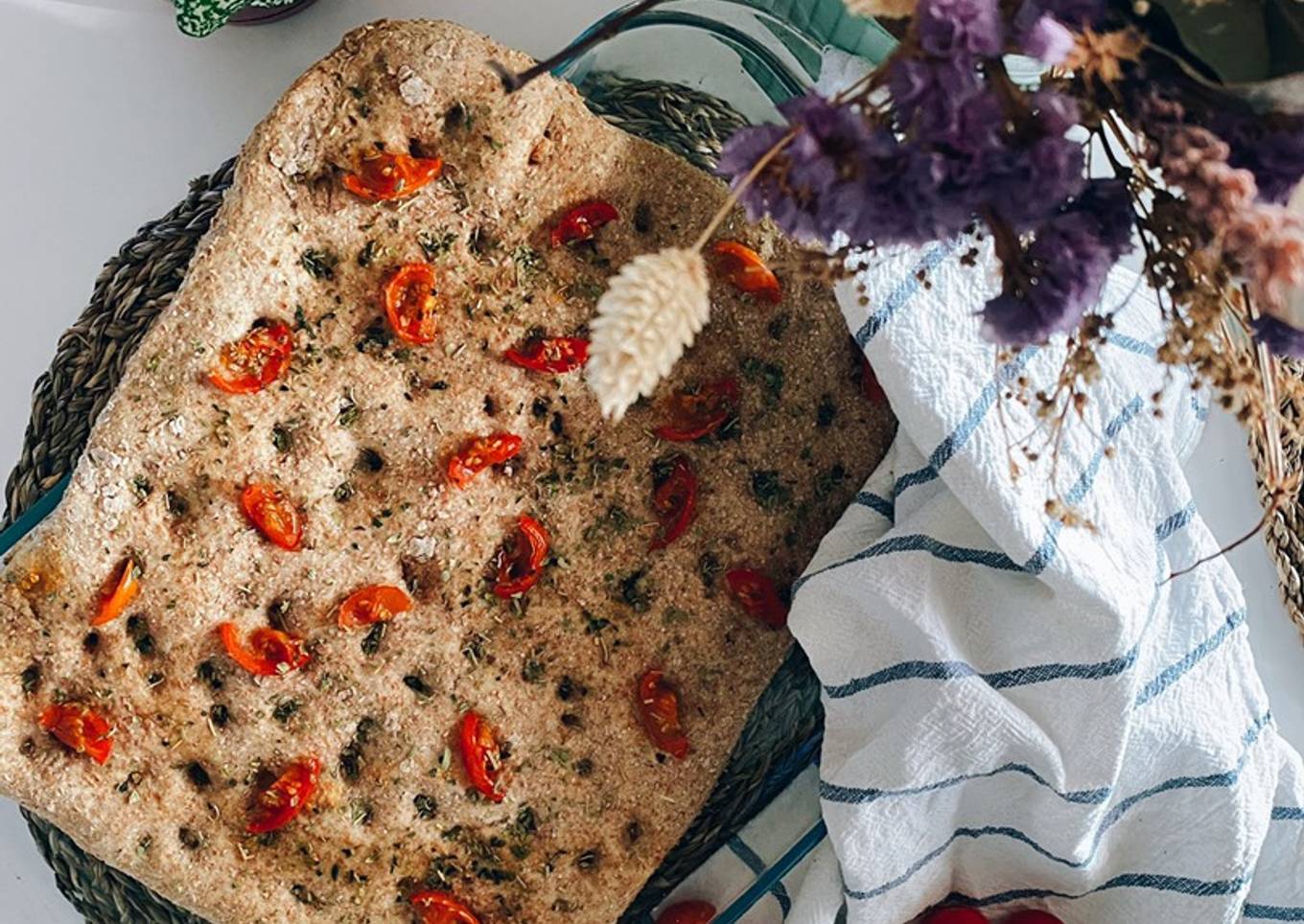 Focaccia integral con cherrys