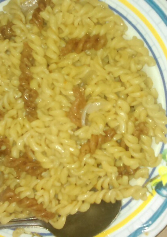 A picture of Spicy twisted macrooni.
