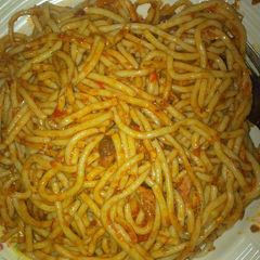 A picture of Jollof spaghetti.
