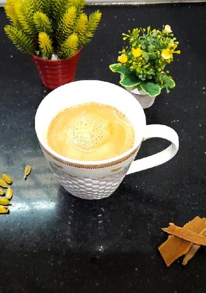 A picture of Cinnamon cardamom tea.