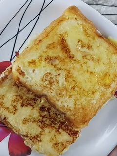 A picture of Classic French Toast.