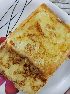 A picture of Classic French Toast.