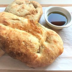 A picture of Traditional Moroccan Bread - Frenna.