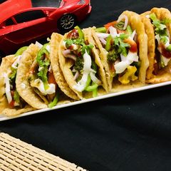 A picture of Desi Tacos 🌮.