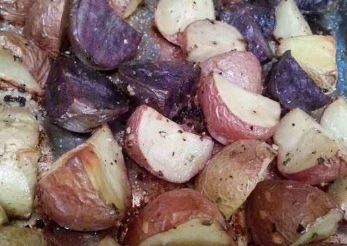 Momma's roasted baby potatoes Recipe