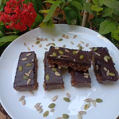 A picture of Roasted Sunflower seeds Chocolate Bar.