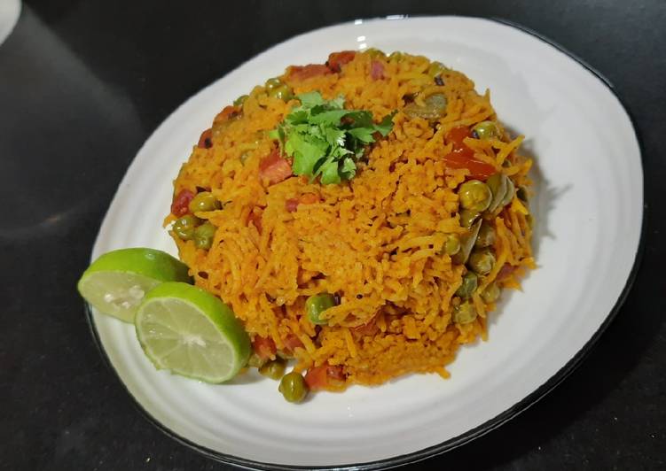 Simple Way to Prepare Quick Veg cooker biryani