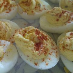 A picture of Bacon ranch deviled eggs.