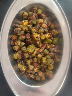 ભીંડા નું શાક (Bhinda Shak Recipe In Gujarati) રેસીપી મુખ્ય ફોટો