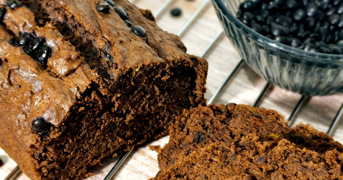 Choco Banana Cake (Bolu Pisang Coklat)